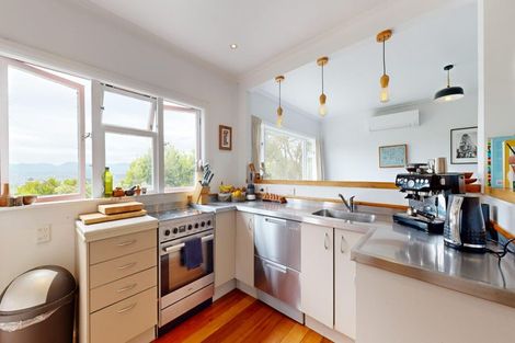 Photo of property in 22 Whaui Street, Vogeltown, Wellington, 6021