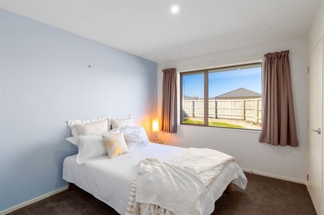 Photo of property in 14 Wootton Place, Kaiapoi, 7630