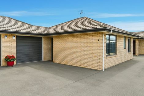 Photo of property in 4/19 Tower Street, Hornby, Christchurch, 8042