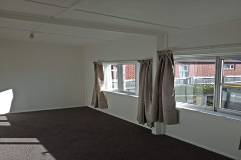 Photo of property in 140a Macandrew Road, South Dunedin, Dunedin, 9012