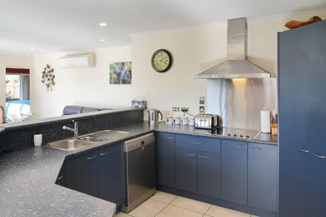 Photo of property in 14 Pascoe Drive, Woodend, 7610