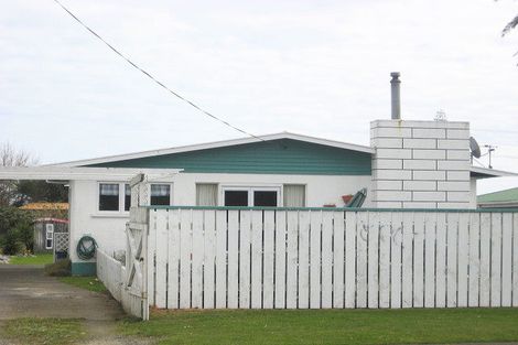 Photo of property in 7 Paritutu Road, Spotswood, New Plymouth, 4310