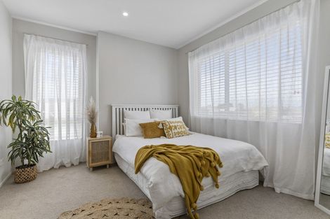 Photo of property in 9 Motukaraka Drive, Beachlands, Auckland, 2018