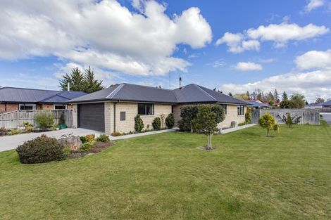 Photo of property in 9 Stonebridge Lane, Oxford, 7430