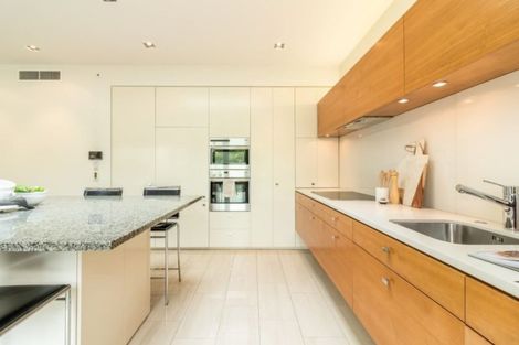 Photo of property in 34 Rhodes Street, Merivale, Christchurch, 8014