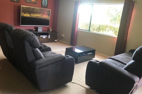 Photo of property in 85 Spinella Drive, Bayview, Auckland, 0629