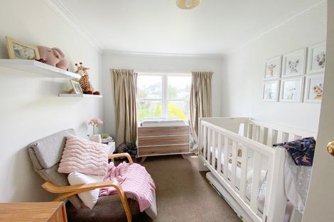 Photo of property in 1/36 Gordon Avenue, Milford, Auckland, 0620