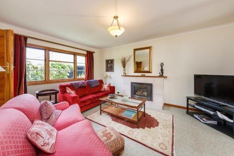 Photo of property in 71 Jickell Street, Hokowhitu, Palmerston North, 4410