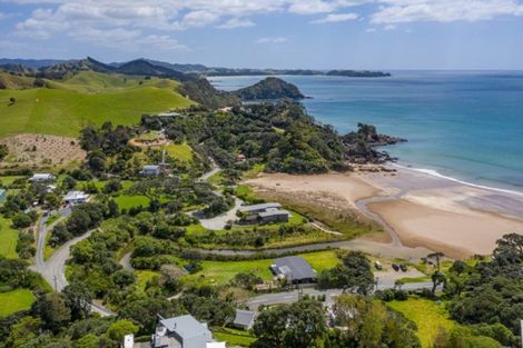 Photo of property in 1333 Matapouri Road, Matapouri, Whangarei, 0173