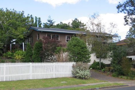 Photo of property in 82 Glencoe Road, Browns Bay, Auckland, 0630