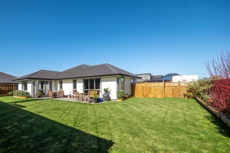 Photo of property in 24 Chesterfield Place, Rangiora, 7400