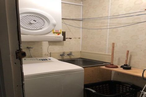 Photo of property in Aroha Apartments, 222 The Terrace, Wellington Central, Wellington, 6011