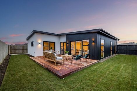 Photo of property in 31 Timara Crescent, Marshland, Christchurch, 8083