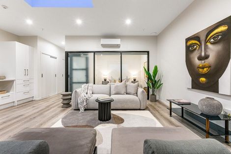 Photo of property in 305/2 Onepu Road, Kilbirnie, Wellington, 6022