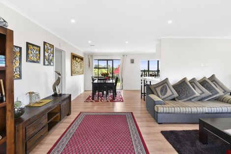 Photo of property in 77 Calluna Crescent, Totara Heights, Auckland, 2105