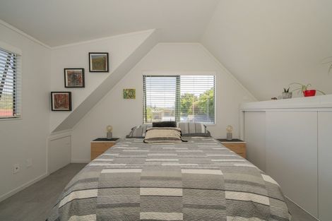 Photo of property in 17 White Street, Whitianga, 3510