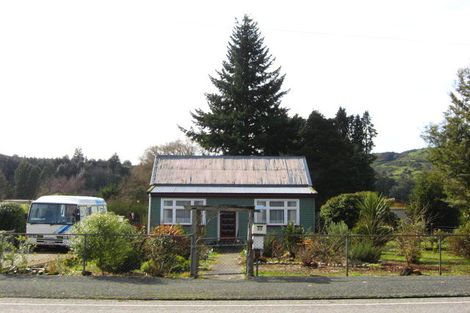 Photo of property in 53 Buller Road, Reefton, 7830