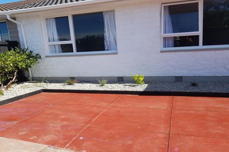 Photo of property in 2/14a Branksome Place, Parklands, Christchurch, 8083