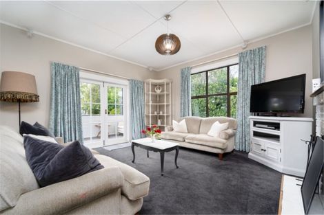 Photo of property in 74 Naples Street, Martinborough, 5711