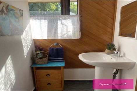 Photo of property in 318 Waikawa Road, Waikawa, Picton, 7220