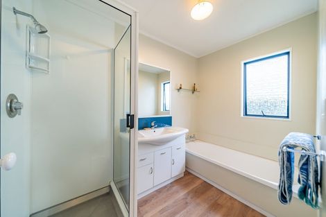 Photo of property in 30 Delaware Grove, Totara Park, Upper Hutt, 5018