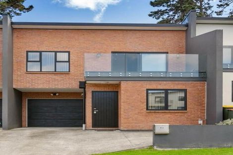 Photo of property in 6b Carlos Drive, Flat Bush, Auckland, 2016