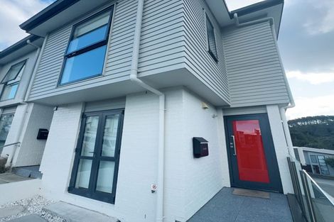 Photo of property in 17/10 Silver Moon Road, Albany Heights, Auckland, 0632