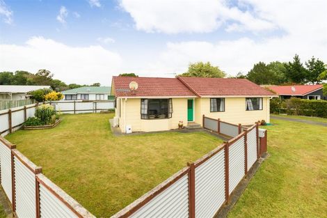 Photo of property in 2 Walton Street, Bulls, 4818