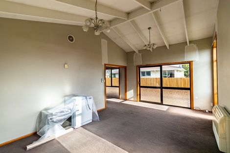 Photo of property in 3 Coates Place, Rangiora, 7400