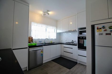 Photo of property in 12 Coates Road, Papatoetoe, Auckland, 2025