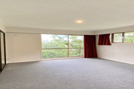 Photo of property in 5 Alleyne Court, Brown Owl, Upper Hutt, 5018