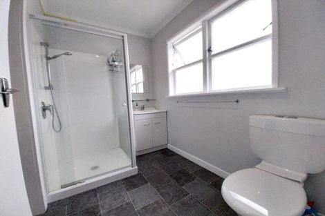 Photo of property in 179 Newlands Road, Newlands, Wellington, 6037