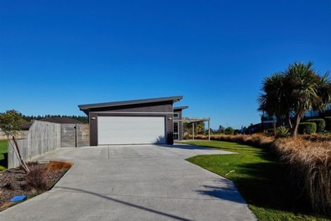 Photo of property in 13 Swyncombe Place, Kaikoura Flat, Kaikoura, 7371