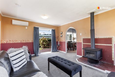 Photo of property in 237 Gladstone Road North, Mosgiel, 9024