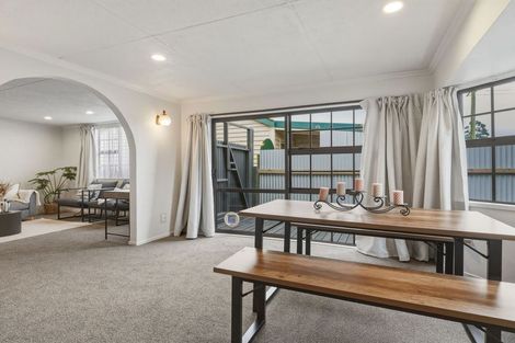 Photo of property in 16 Eden Street, Milton, 9220