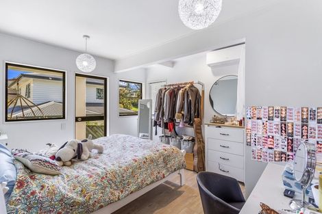 Photo of property in 1/13 Mizpah Road, Waiake, Auckland, 0630