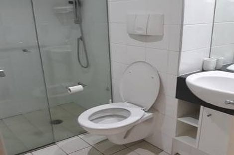 Photo of property in Sanctum Apartment, 10 Ebor Street, Te Aro, Wellington, 6011