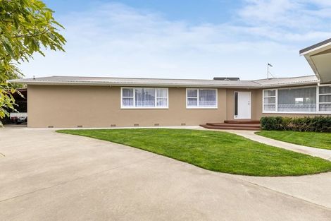Photo of property in 9 Patea Place, Terrace End, Palmerston North, 4410
