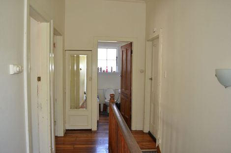 Photo of property in 37 Raroa Road, Kelburn, Wellington, 6012