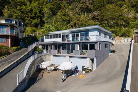 Photo of property in 6 Davis Crescent, Paihia, 0200