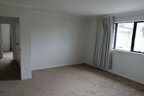 Photo of property in 89 Rosedale Road, Pinehill, Auckland, 0632