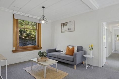 Photo of property in 18 Ellesmere Street, Ravensbourne, Dunedin, 9022