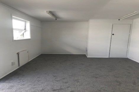 Photo of property in 1/7 Nigel Road, Browns Bay, Auckland, 0630