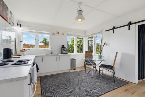 Photo of property in 466 Fraser Street, Parkvale, Tauranga, 3112