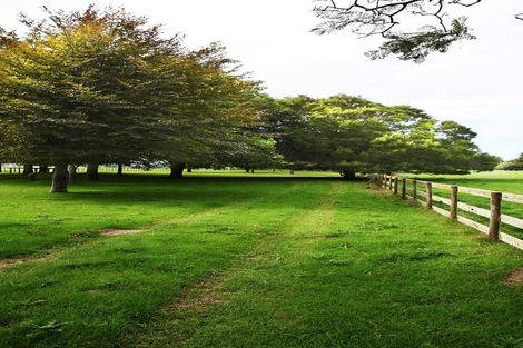 Photo of property in 735 Wharerata Road, Manutuke, 4072