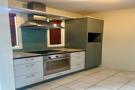 Photo of property in 10/21 Armoy Drive, East Tamaki, Auckland, 2016