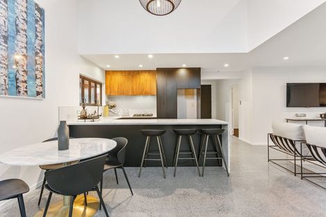 Photo of property in 4 Halyard Place, Te Atatu Peninsula, Auckland, 0610