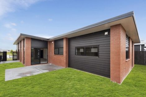 Photo of property in 25 Probert Crescent, Chartwell, Hamilton, 3210