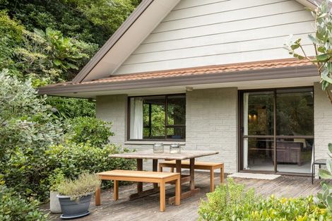 Photo of property in 103 James Cook Street, Havelock North, 4130