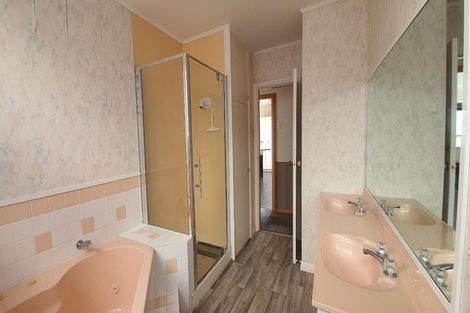 Photo of property in 4 Cecil Road, Wadestown, Wellington, 6012